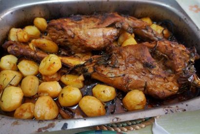 Thumbnail for Perna de Cabrito no Forno – Temperar na véspera