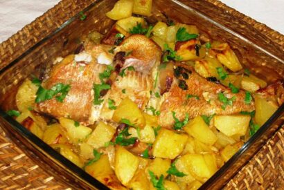 Thumbnail for Peixe Assado no Forno com Batatinhas – Delicioso