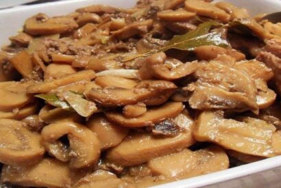 Thumbnail for Bifinhos com Cogumelos – Delicioso