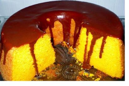 Thumbnail for Bolo de Cenoura com Chocolate