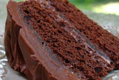Thumbnail for Este Bolo de Chocolate é simplesmente divinal!