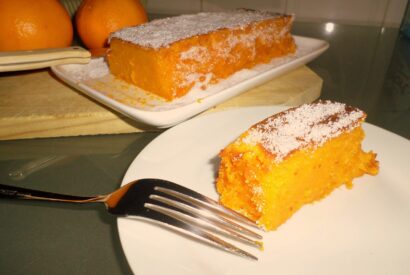 Thumbnail for Este Bolo de Cenoura e Laranja fica com um sabor incrivel!
