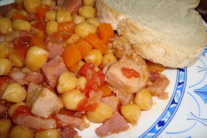 Thumbnail for Jardineira com Carne de Porco e Grão que ficou com um sabor delicioso!