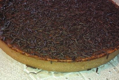 Thumbnail for Pudim brigadeirão-Uma tentação irresistível para os amantes de chocolate!