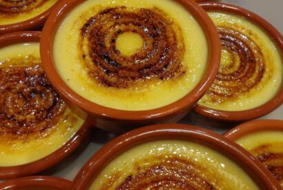 Thumbnail for Uma receita da mais pura tradição portuguesa pelas mãos de uma avó que a tornou a sobremesa mais especial da família.