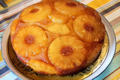 Thumbnail for Delicie-se com este irresistível bolo de ananás…
