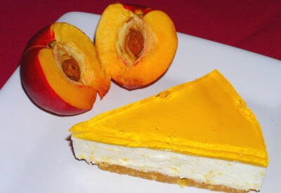 Thumbnail for Delicia de nectarinas- Nada melhor do que terminar uma refeição com uma sobremesa deliciosa. Hoje trago-te uma receita irresistível que vai deixar todos com água na boca!