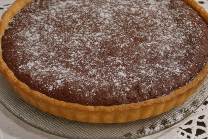 Thumbnail for Tarte de Chocolate com Nozes – Cremosa, Crocante e Irresistível!