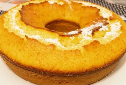 Thumbnail for Bolo de Iogurte e Coco que fica super fofinho e é muito fácil de fazer…