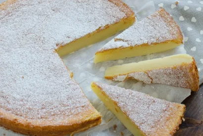 Thumbnail for É muito fácil de fazer esta tarte de iogurte e fica incrível e cheia de sabor.