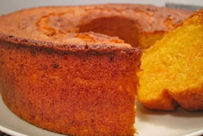 Thumbnail for Bolo de Cenoura muito facil de preparar e fica delicioso (Sai um bolo Grande)