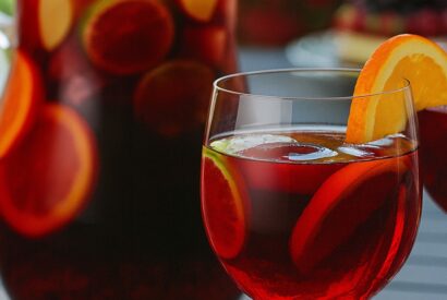 Thumbnail for Sangria Tradicional Portuguesa de Vinho Tinto