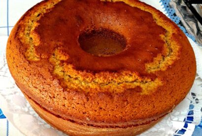 Thumbnail for Bolo de Mel das Chávenas – Fofinho, aromático e irresistível!