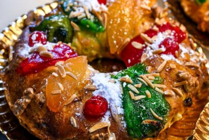 Thumbnail for Bolo Rei Feito em Casa – Fofinho, Aromático e Muito Saboroso