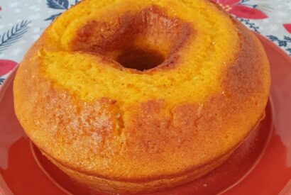 Thumbnail for Bolo de Cenoura e Laranja Húmido