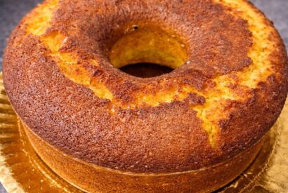 Thumbnail for Bolo de Limão Fofinho que fica delicioso…