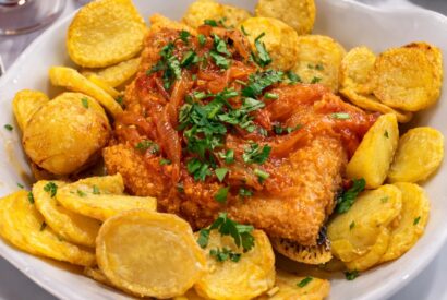 Thumbnail for Bacalhau à minhota como manda a tradição… cheio de sabor e impossível de resistir