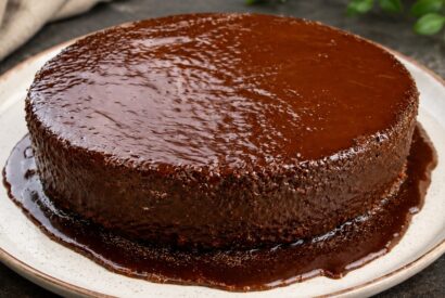Thumbnail for Bolo de Cenoura com Cobertura de Chocolate