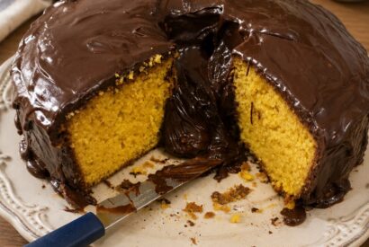 Thumbnail for Bolo de Cenoura com Cobertura de Chocolate